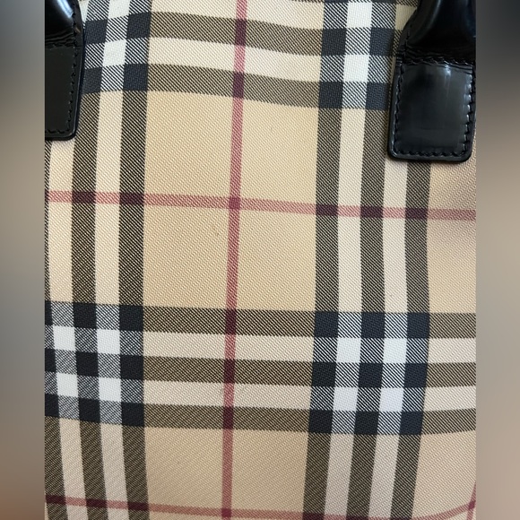 Burberry London Nova Check Top Handle Bag - Picture 5 of 8